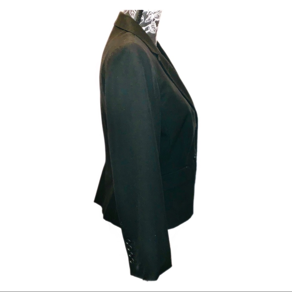 Black Ann Taylor LOFT Blazer, 8P, Gently Used - Picture 3 of 6